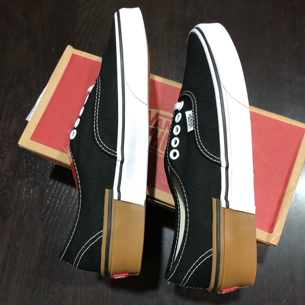 #SOLD#Vans Authentic Gum Block Black - Picture 2 of 5